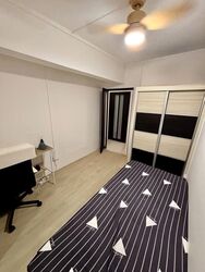 Blk 354 Clementi Avenue 2 Shopping Centre (Clementi), HDB 4 Rooms #638056011